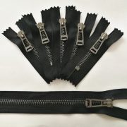 Fashion gun zipper with oe and ce